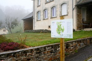 panneau signaletique carladez murols rando vtt